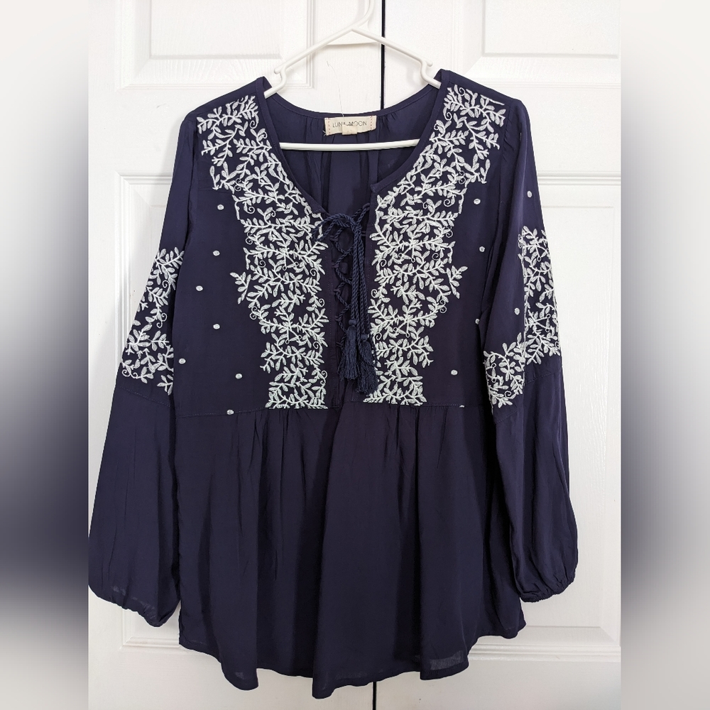 LUNA MOON Women's Top